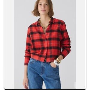 JCrew Garçon Red And Black Flannel Cropped Button up